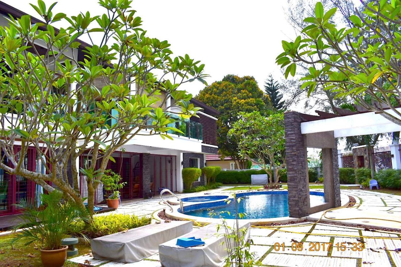 12Haven Stunning Seaside Luxury Villa Pd With Kids Pool Петалинг Джая Екстериор снимка